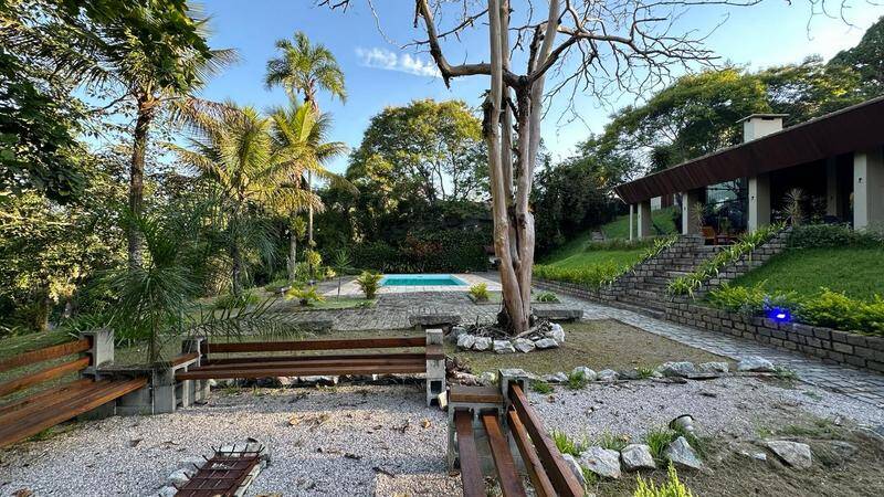 Casa, 4 quartos, 700 m² - Foto 32